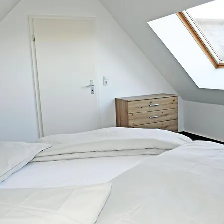 Super Mit Seeblick Und 3 Balkonen * Baabe